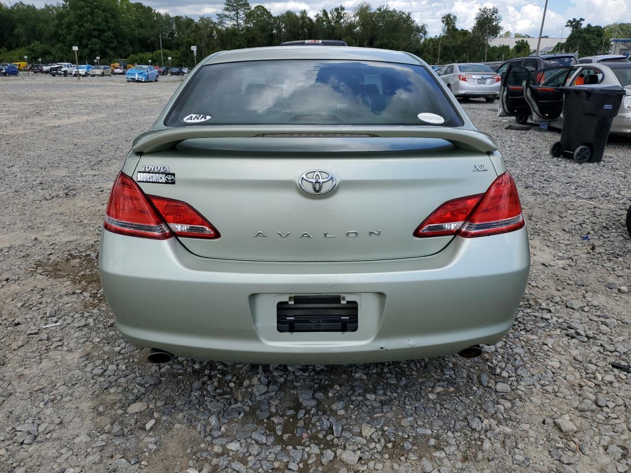 2007 Toyota Avalon Xl VIN: 4T1BK36B77U173672 Lot: 64817204