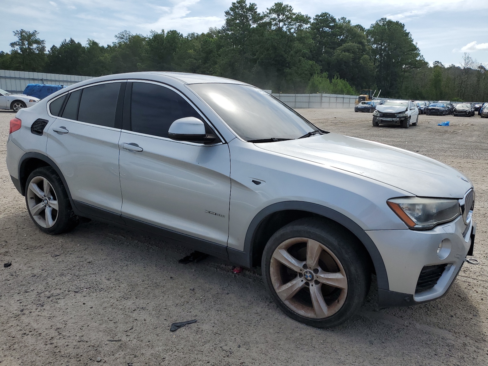 2015 BMW X4 xDrive28I vin: 5UXXW3C5XF0F89123