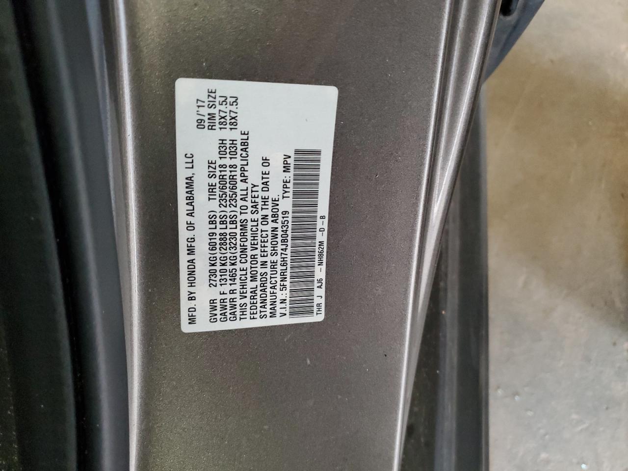 5FNRL6H74JB043519 2018 Honda Odyssey Exl