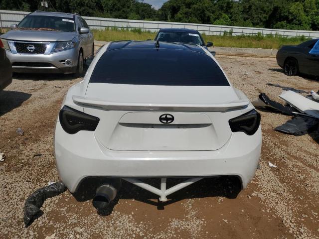  TOYOTA SCION 2015 Білий