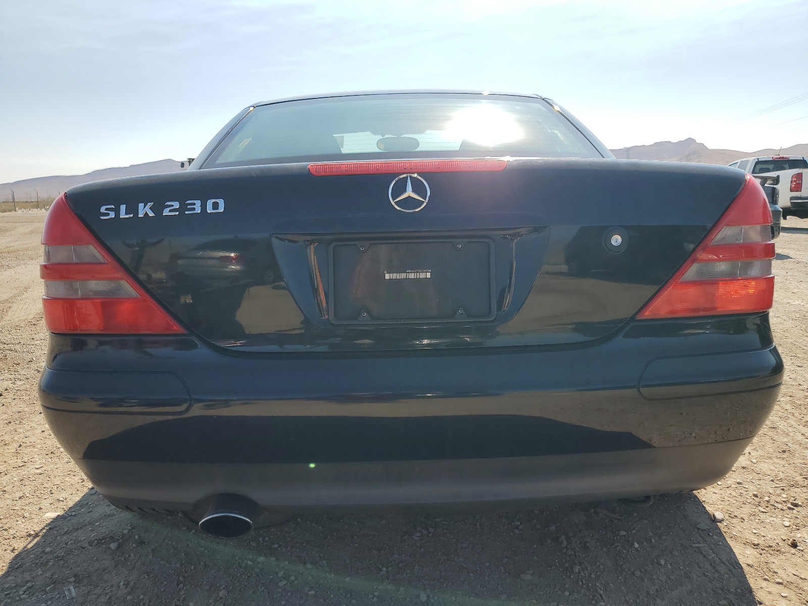 WDBKK47F6WF008306 1998 Mercedes-Benz Slk 230 Kompressor