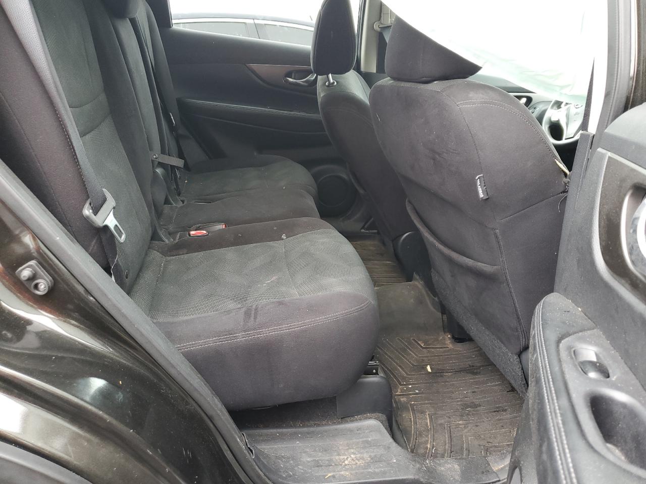 2015 Nissan Rogue S VIN: 5N1AT2MV3FC774288 Lot: 64186624