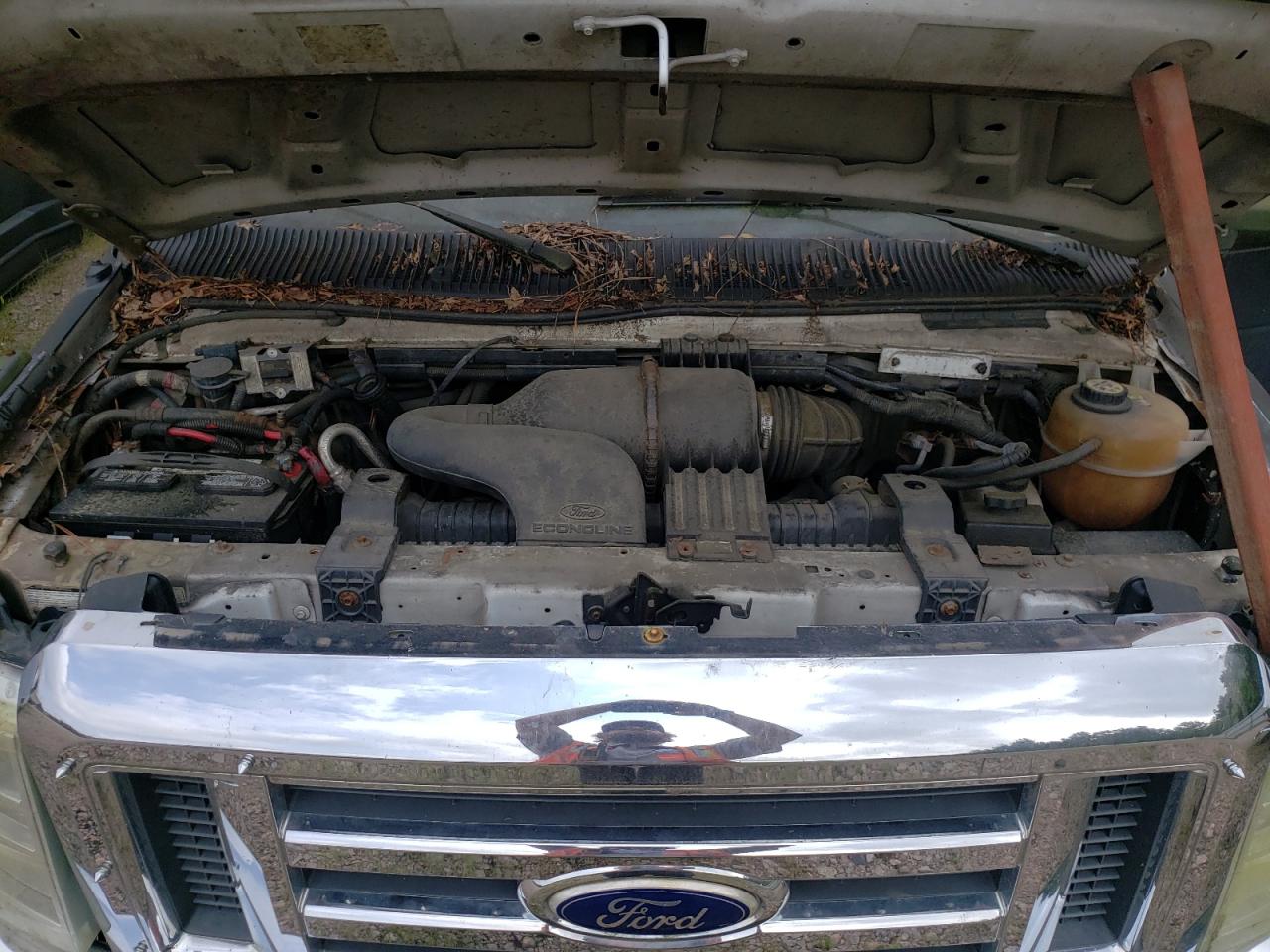 2002 Ford Econoline E450 Super Duty Cutaway Van VIN: 1FDXE45S92HA45178 Lot: 63986384