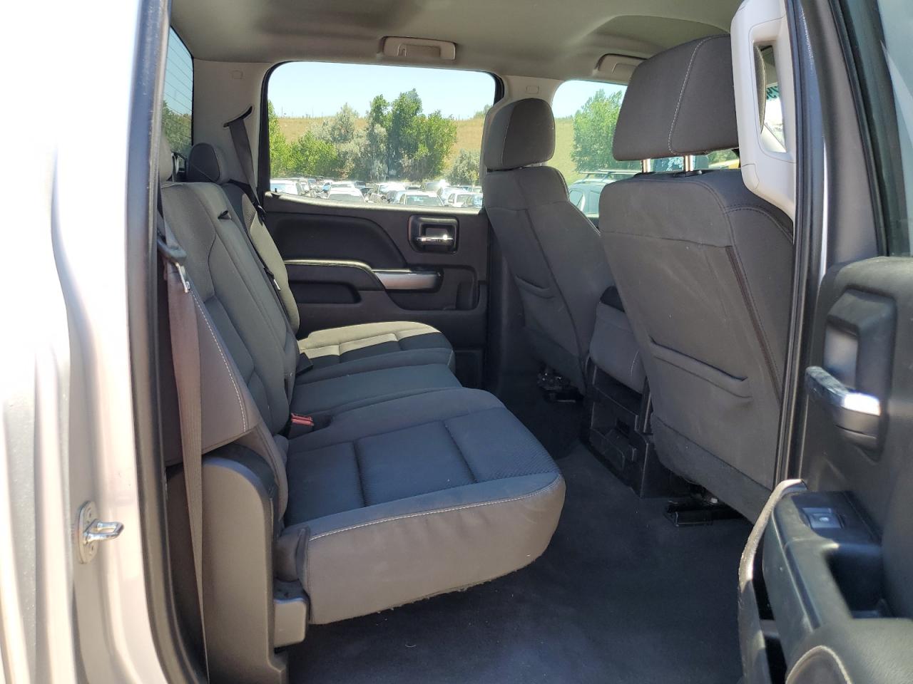 2018 Chevrolet Silverado K1500 Lt VIN: 3GCUKREC5JG524163 Lot: 62229654