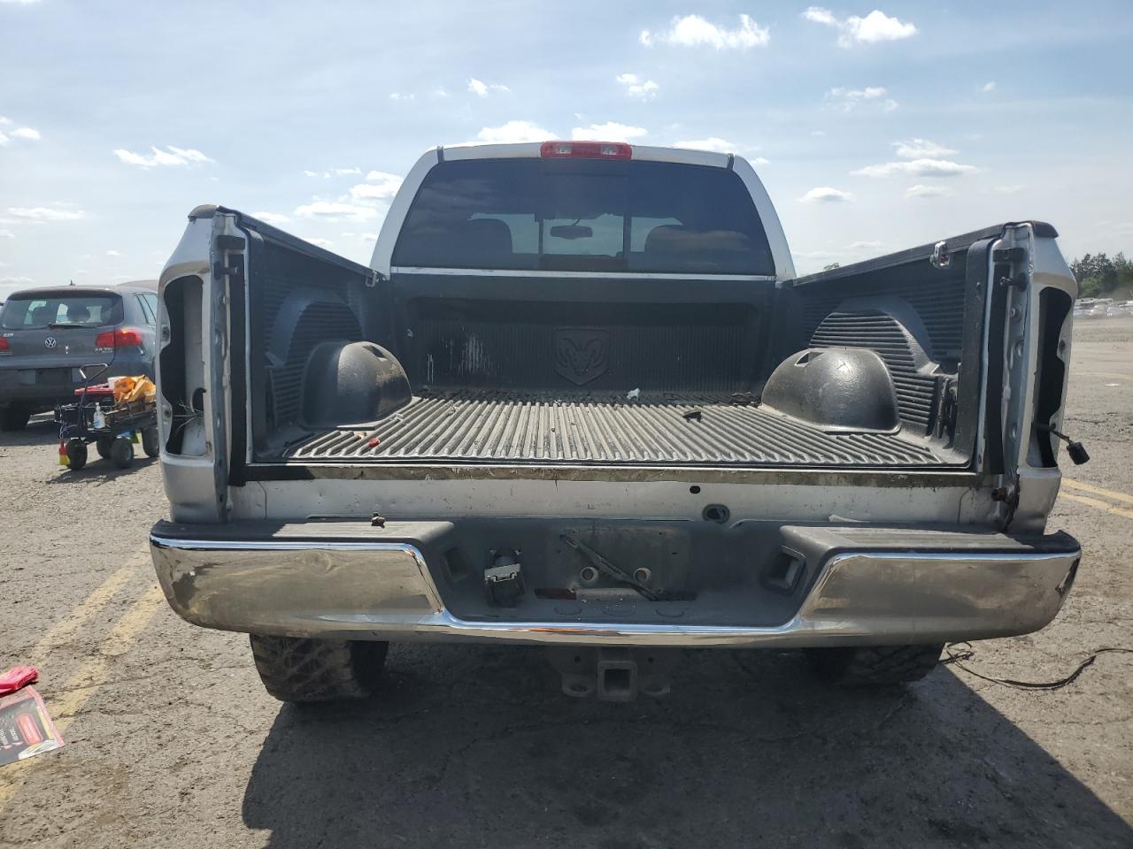 2004 Dodge Ram 1500 St VIN: 1D7HU18D94J278888 Lot: 61736374