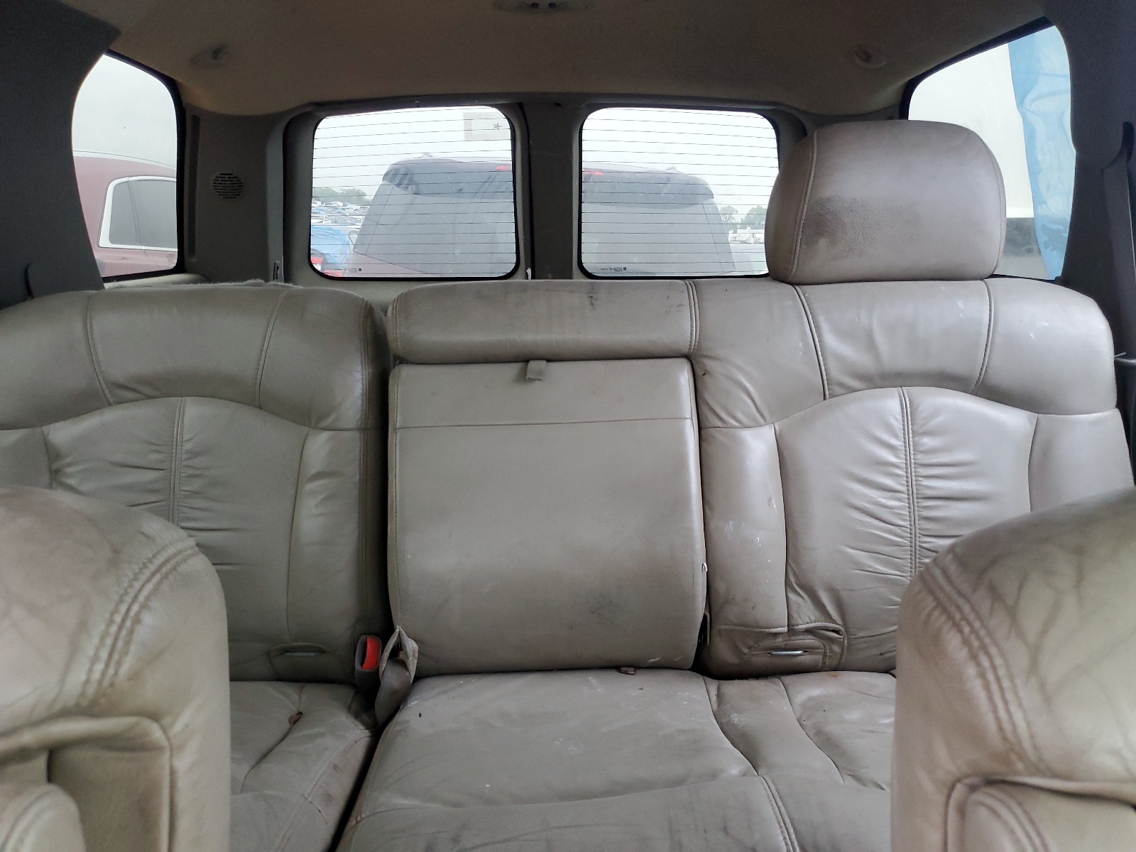 1GNEC13Z02R302830 2002 Chevrolet Tahoe C1500