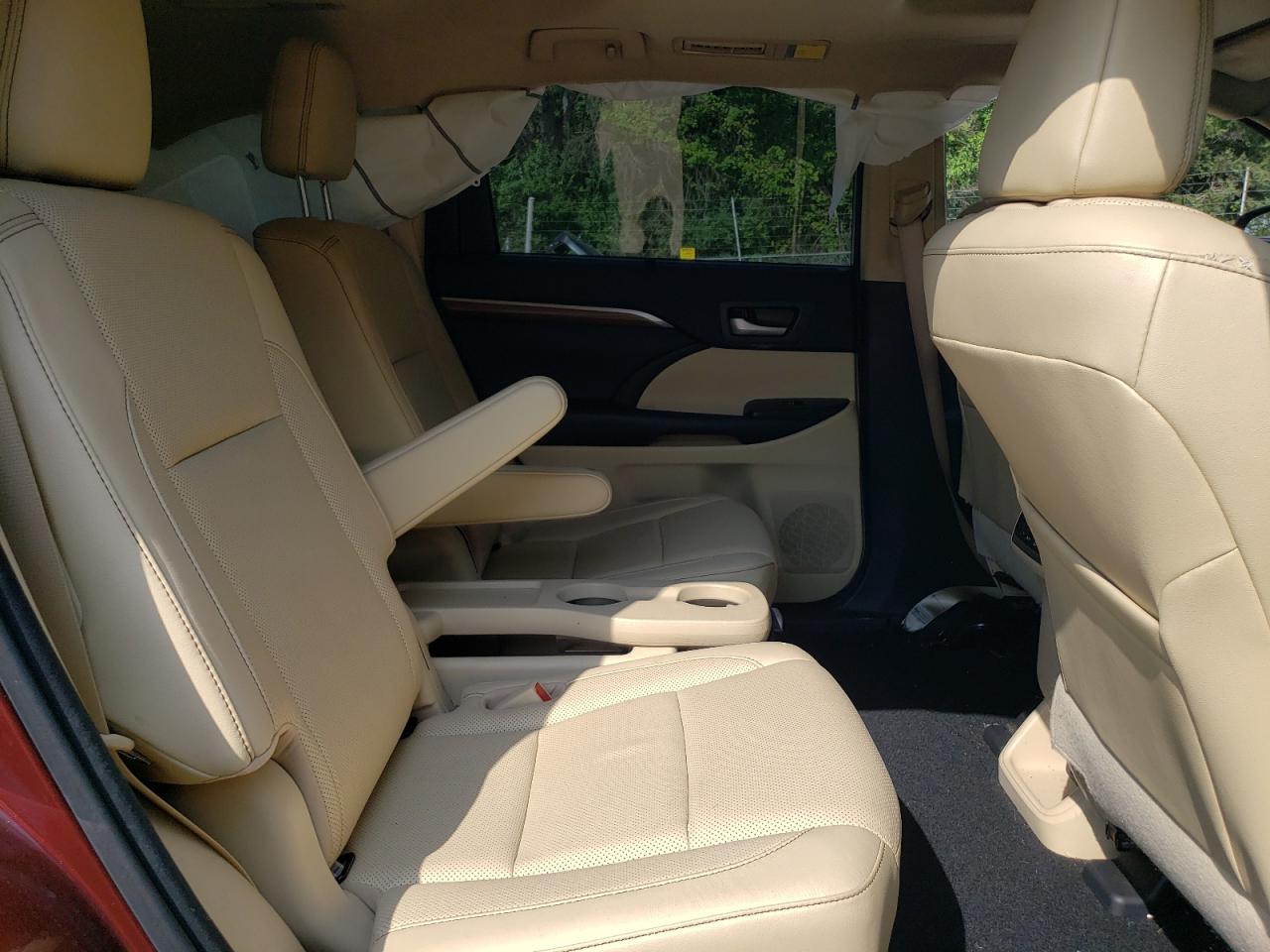 2017 Toyota Highlander Limited VIN: 5TDDZRFHXHS448053 Lot: 65380124