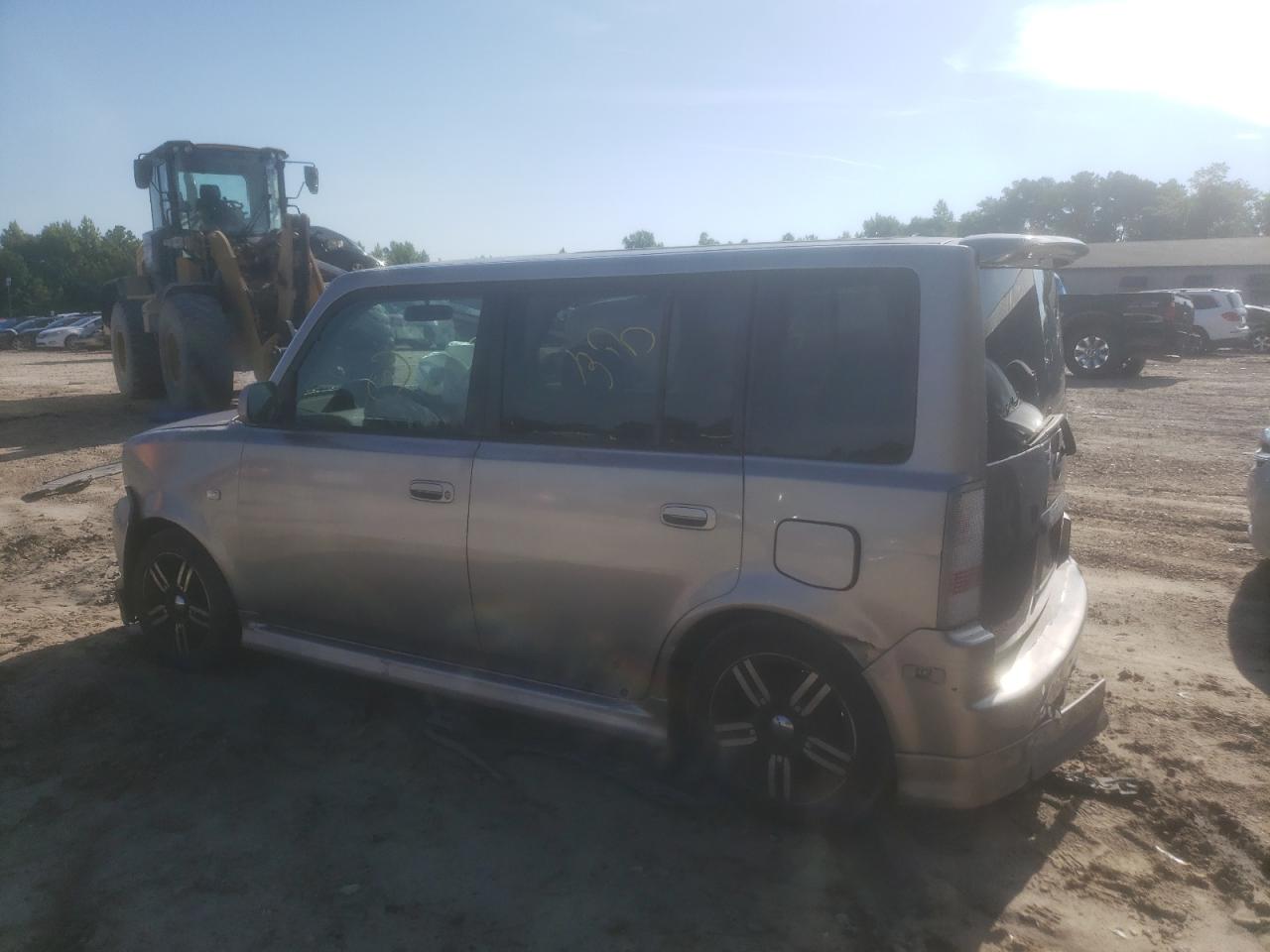 2005 Toyota Scion Xb VIN: JTLKT334350203489 Lot: 63245094