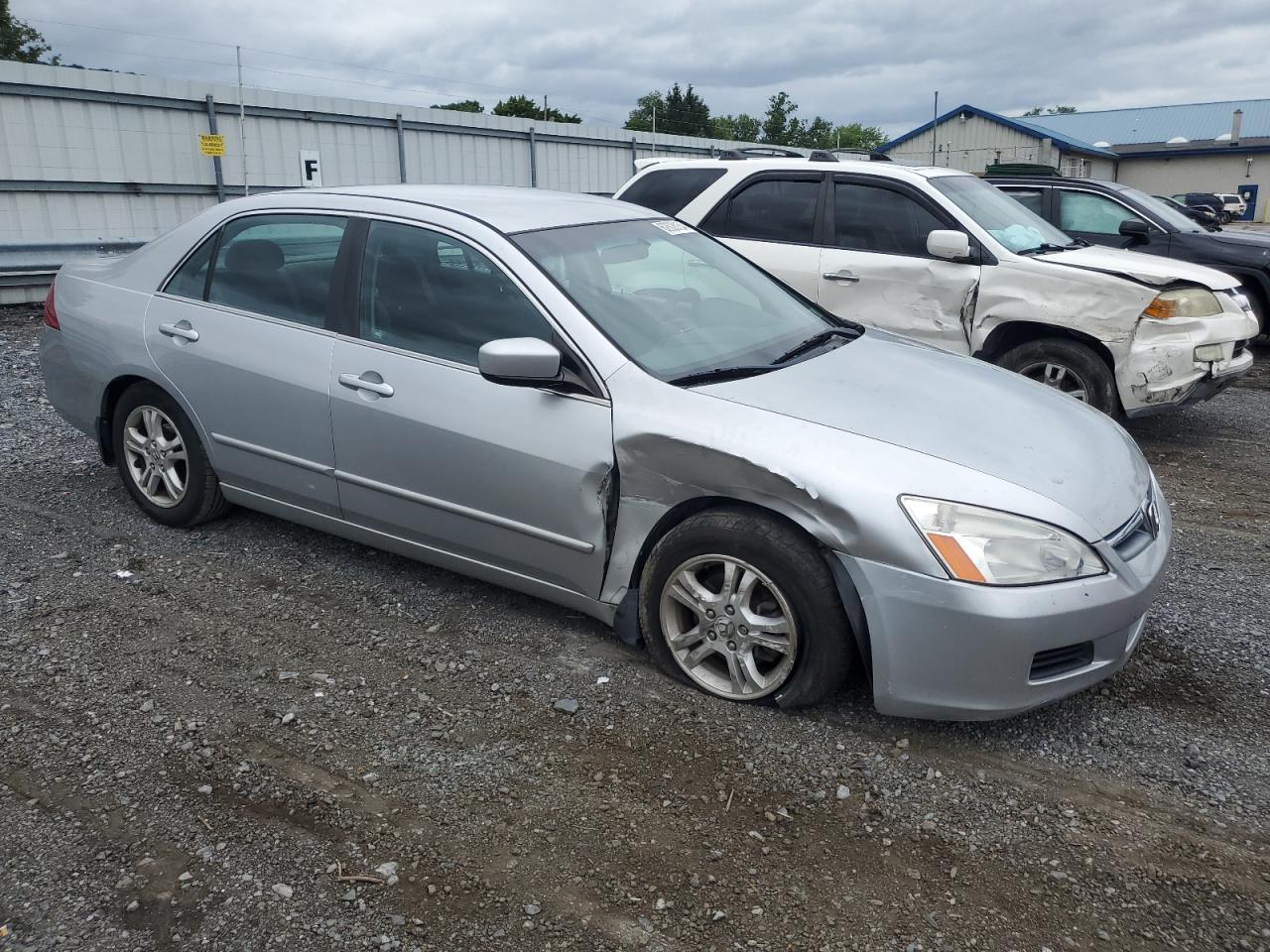 1HGCM56316A029527 2006 Honda Accord Se