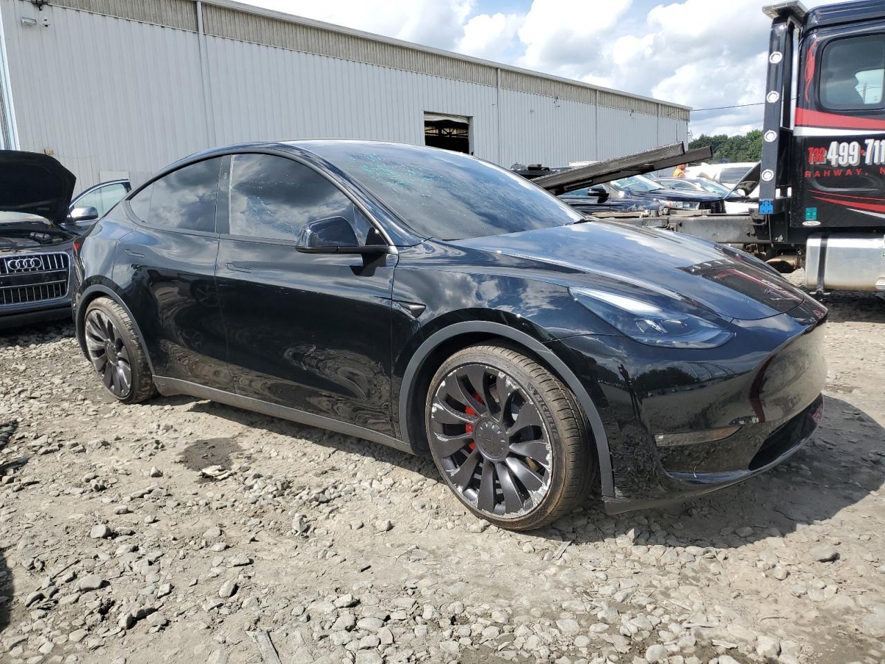 7SAYGDEF1PF866064 Tesla Model Y  4