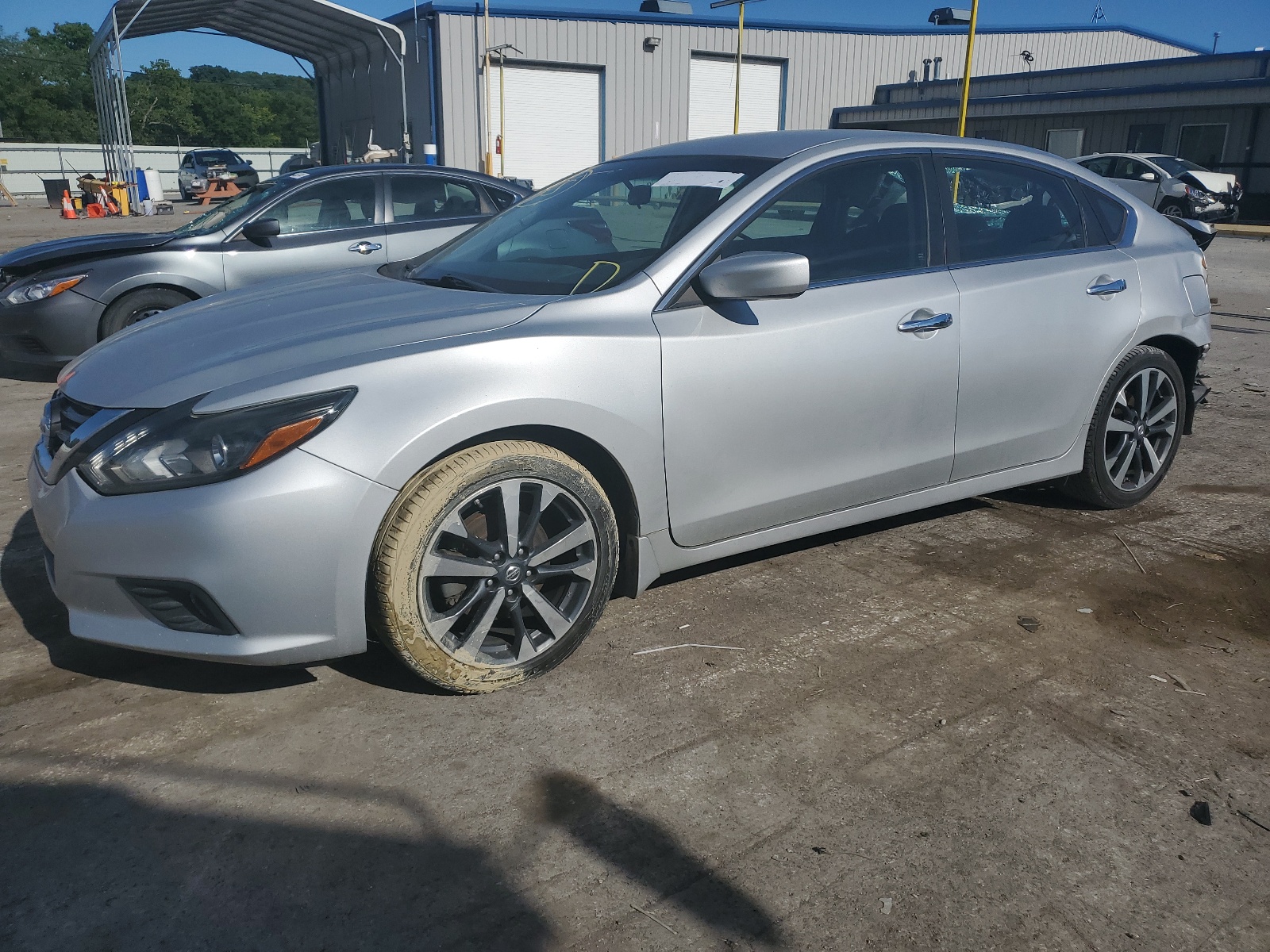 2017 Nissan Altima 2.5 vin: 1N4AL3AP9HC117794