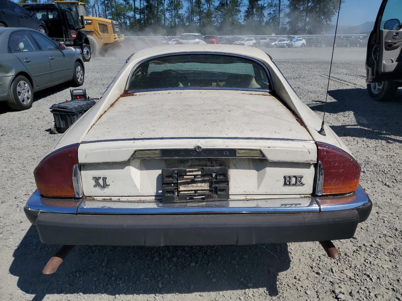 1985 Jaguar Xjs VIN: SAJNV5841FC117901 Lot: 62151474