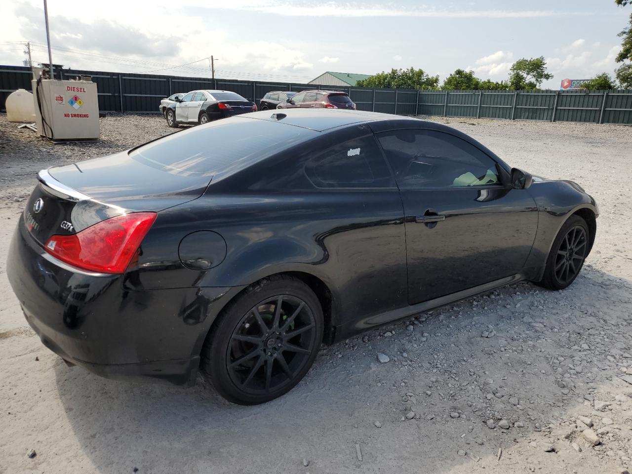 2013 Infiniti G - Image 3