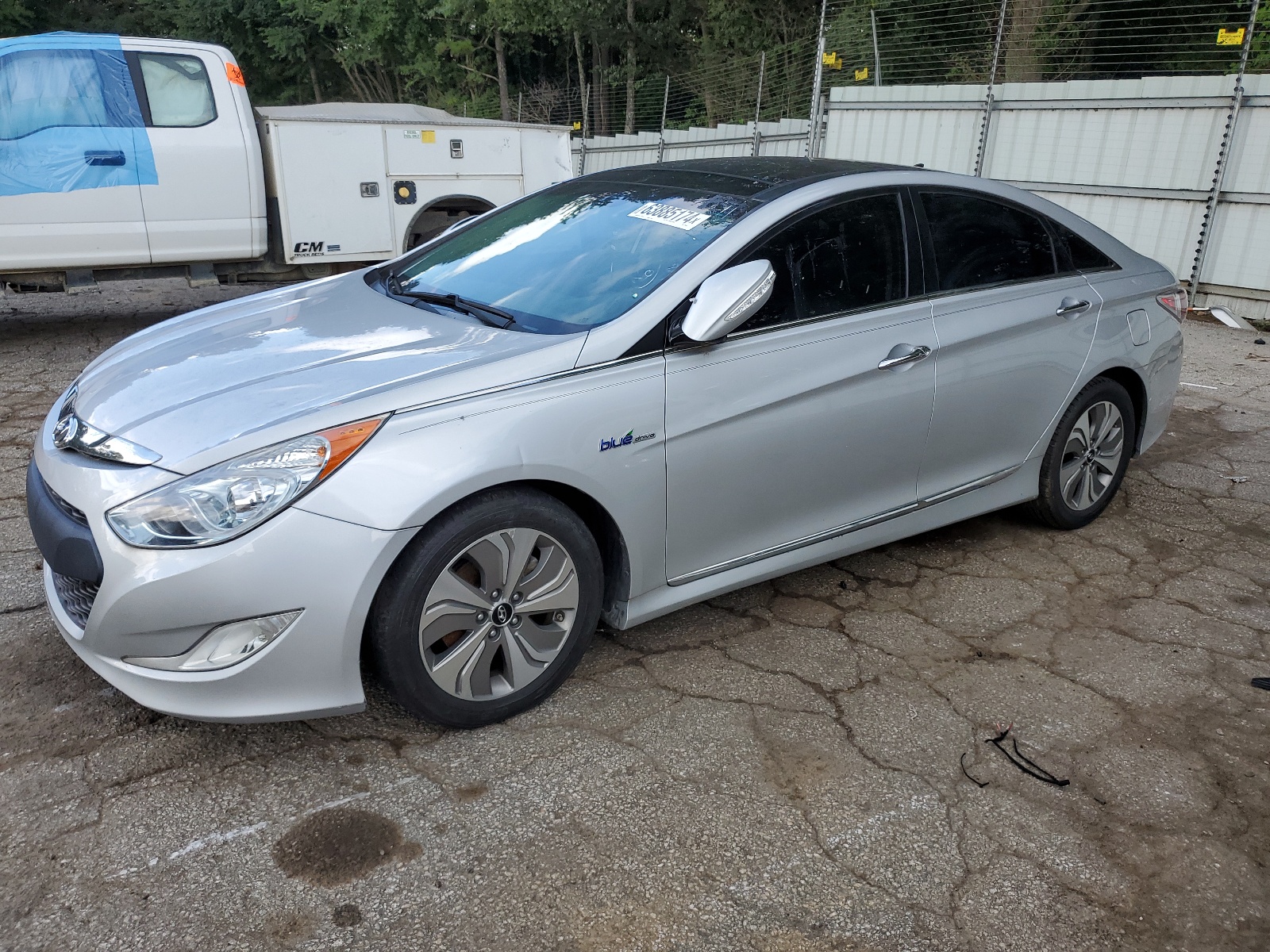 2015 Hyundai Sonata Hybrid vin: KMHEC4A41FA129496