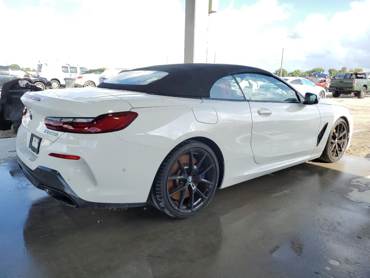 2022 BMW M850Xi VIN: WBAFY4C05NCH82307 Lot: 61818174