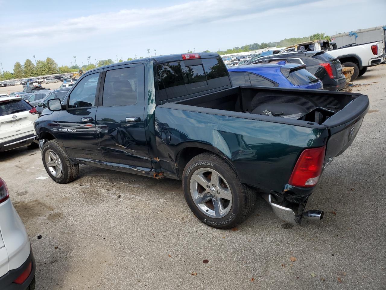 2011 Dodge Ram 1500 VIN: 1D7RV1CT3BS640558 Lot: 63913364