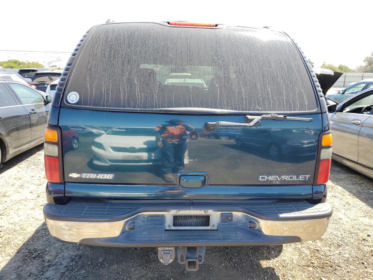 2005 Chevrolet Tahoe C1500 VIN: 1GNEC13V35J221062 Lot: 63185674