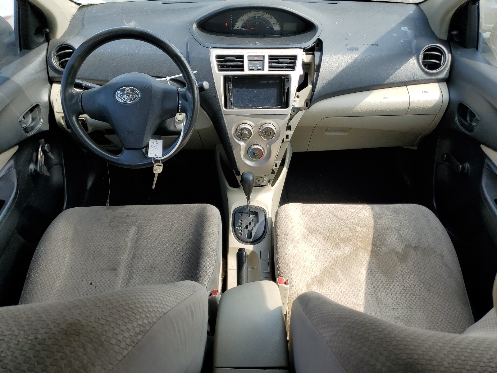 JTDBT923471023197 2007 Toyota Yaris