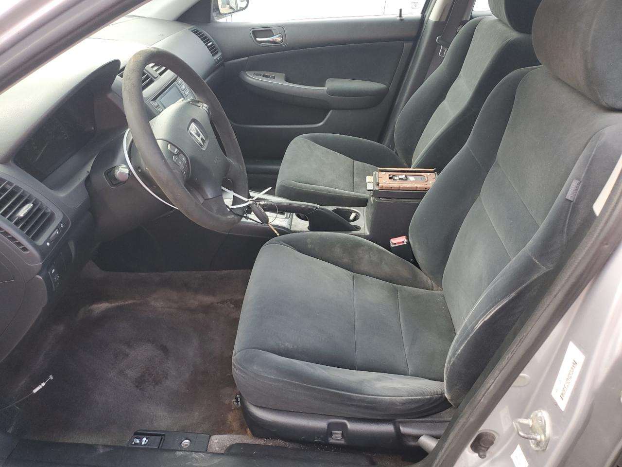 2004 Honda Accord Ex VIN: 1HGCM56614A105982 Lot: 64173204