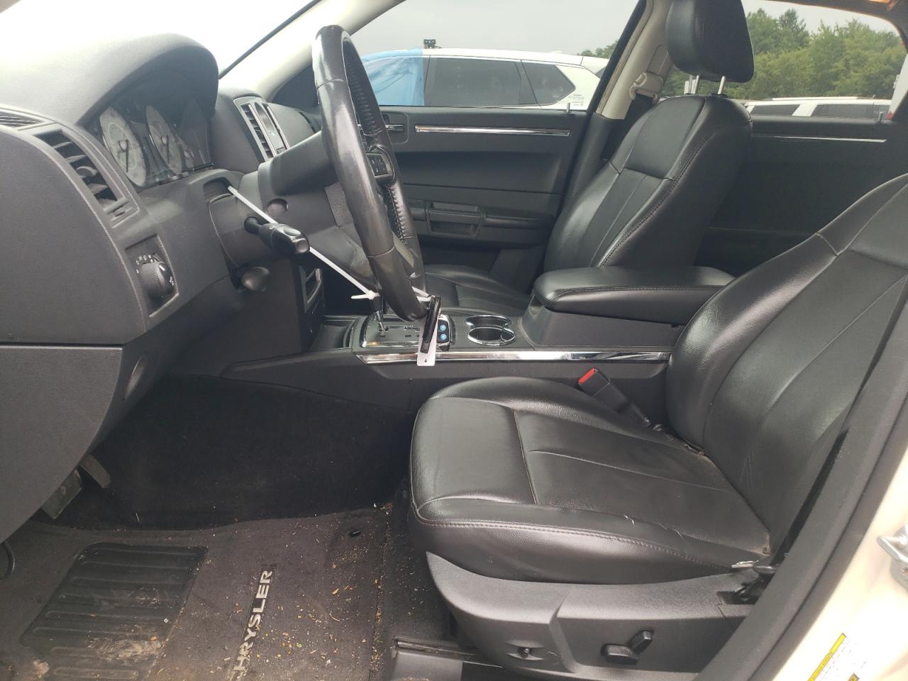 2010 Chrysler 300 Touring VIN: 2C3CK5CV3AH280722 Lot: 63678324