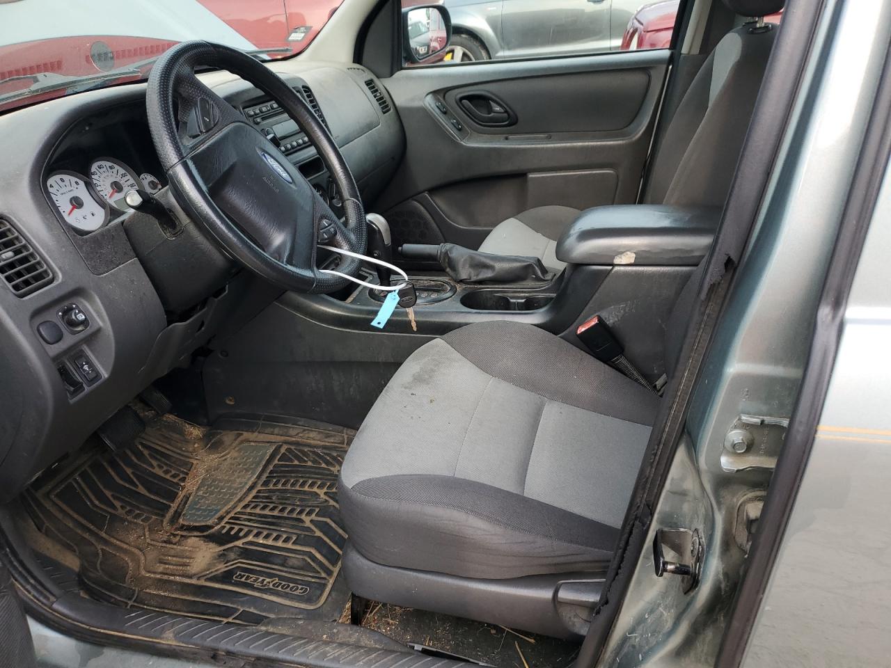 2005 Ford Escape Xls VIN: 1FMYU02Z15KE34129 Lot: 65243284