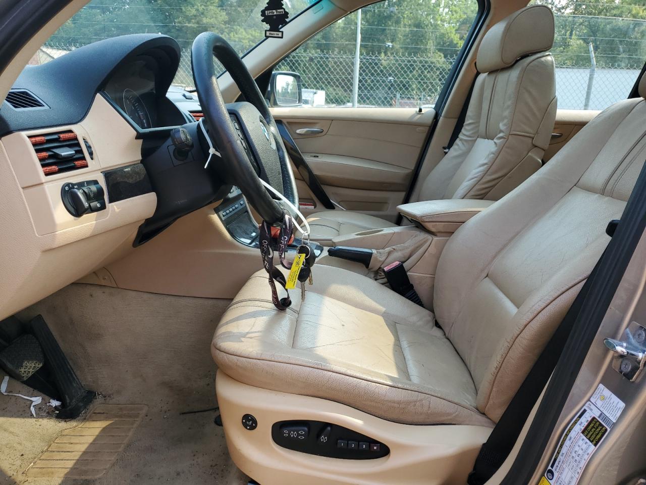 2007 BMW X3 3.0Si VIN: WBXPC93417WJ00417 Lot: 64812814