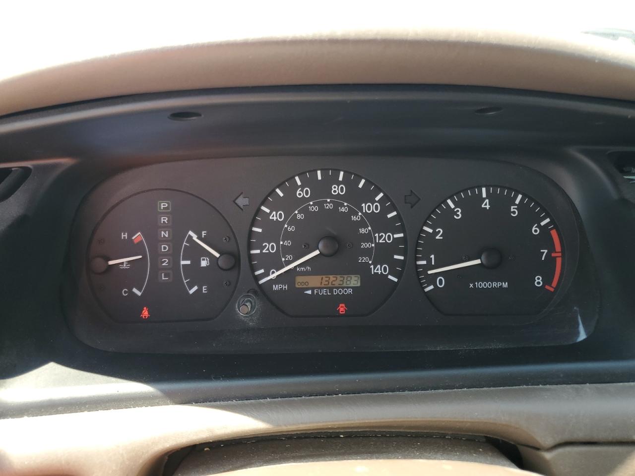 2000 Toyota Camry Le VIN: 4T1BF22K7YU947151 Lot: 64837654