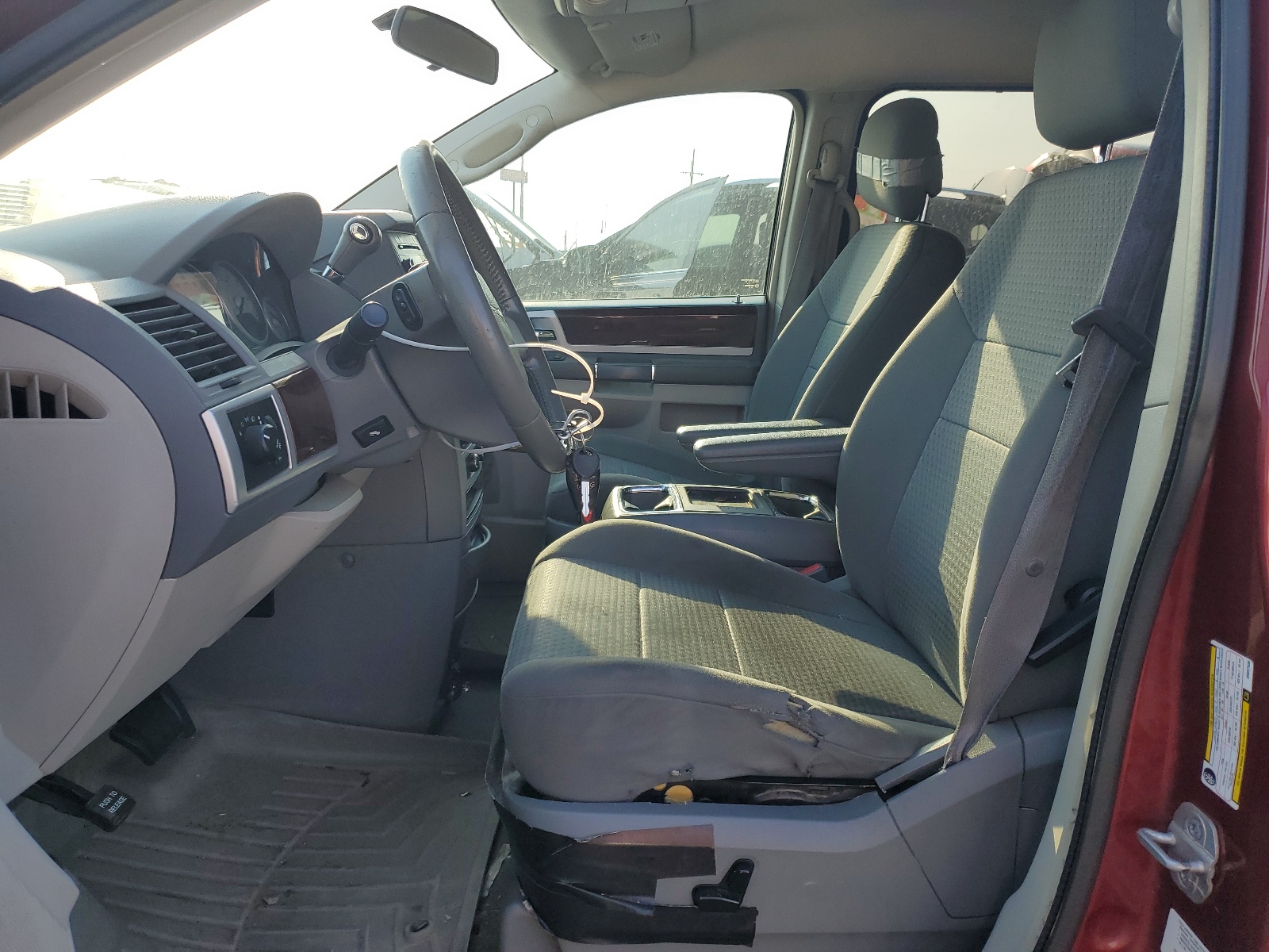 2A4RR5D17AR357836 2010 Chrysler Town & Country Touring