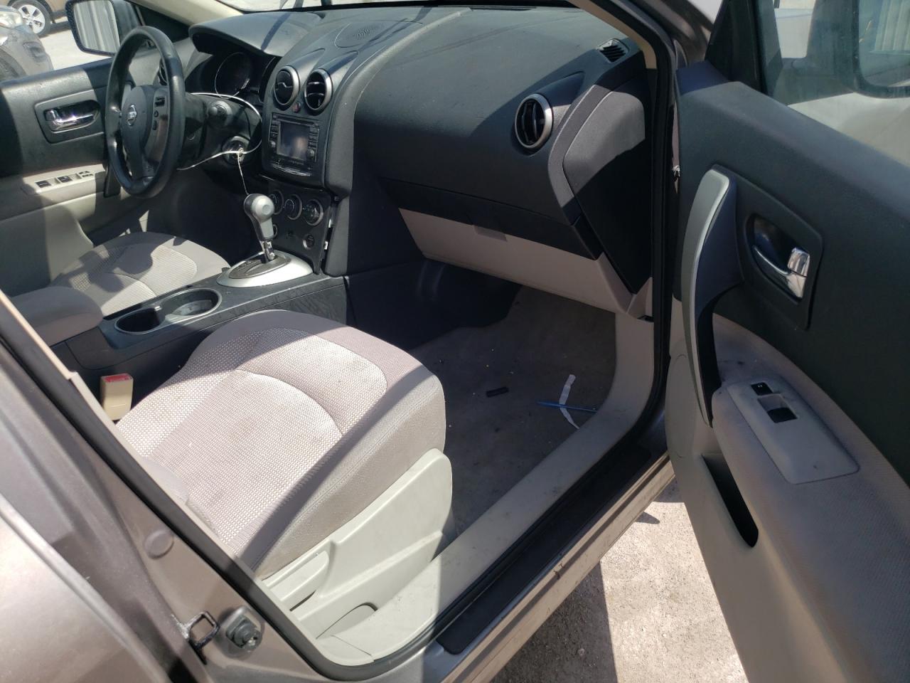 2011 Nissan Rogue S VIN: JN8AS5MT4BW570376 Lot: 63230384