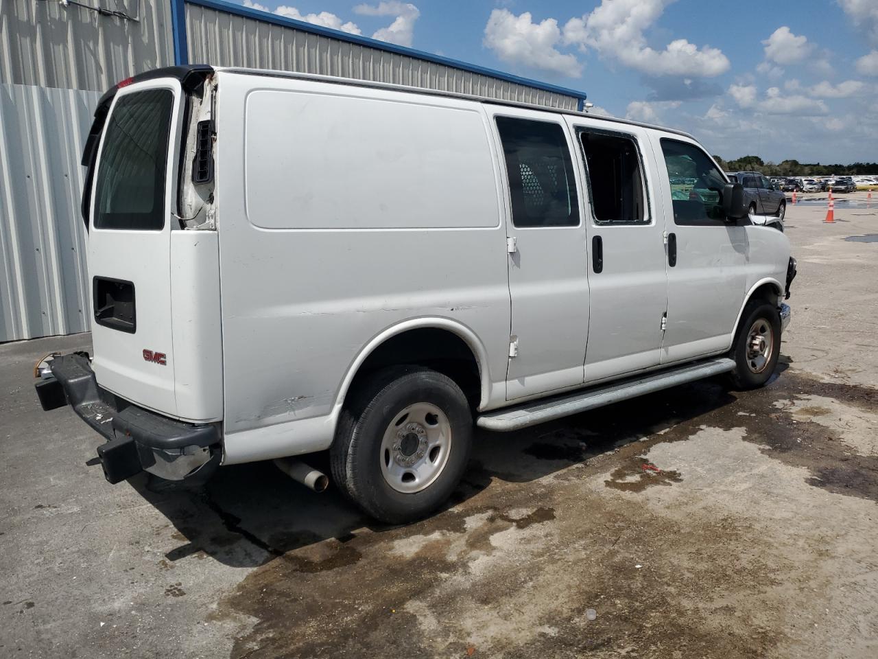 1GTW7AFG2L1172433 2020 GMC Savana G2500