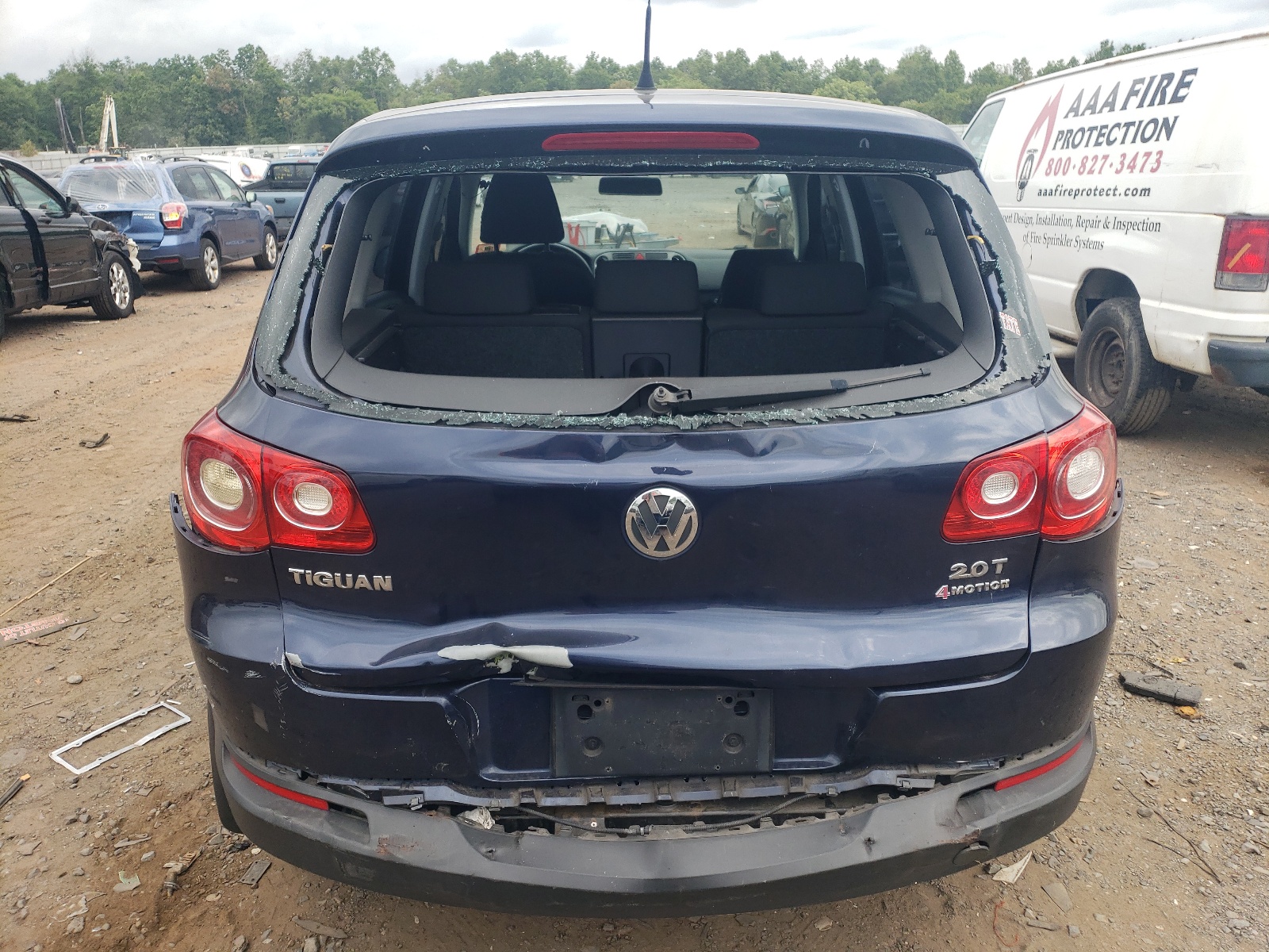 WVGBV7AX4BW527775 2011 Volkswagen Tiguan S