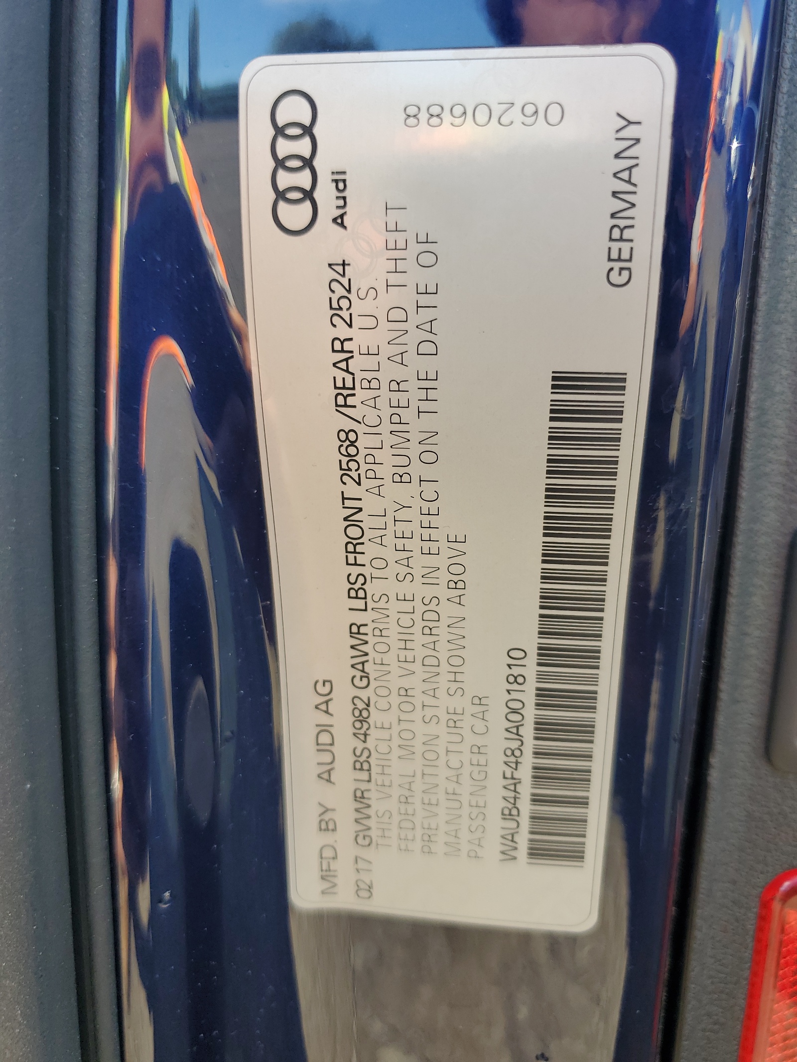 WAUB4AF48JA001810 2018 Audi S4 Premium Plus