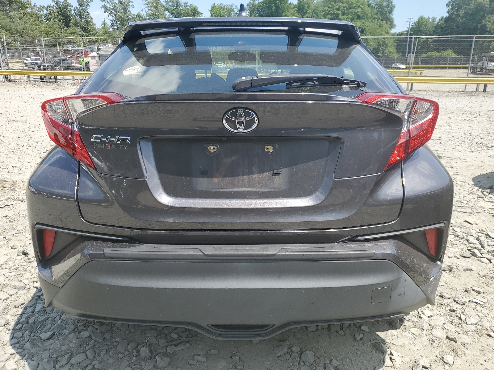 JTNKHMBX8K1018063 2019 Toyota C-Hr Xle