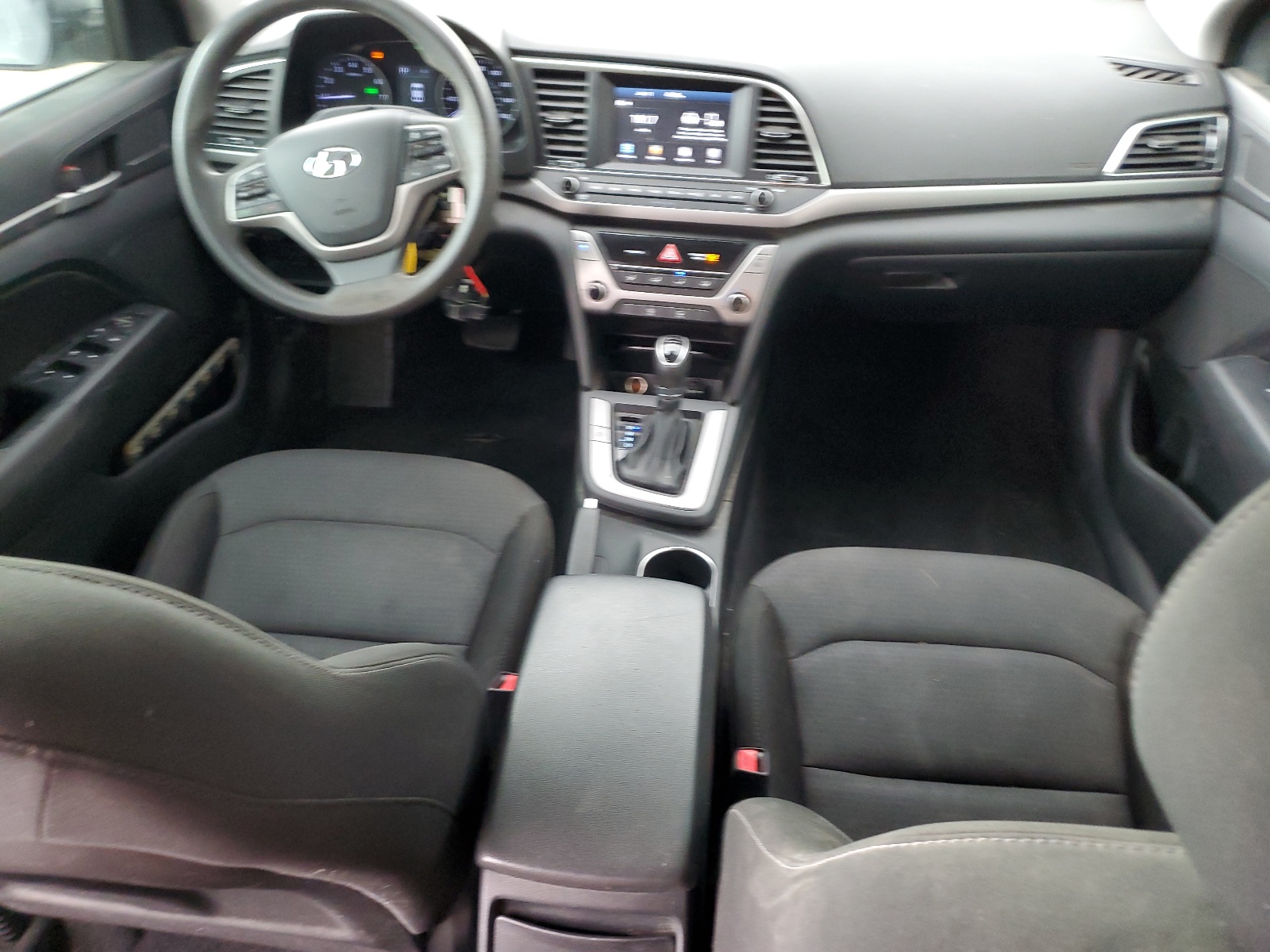 5NPD84LF7JH290260 2018 Hyundai Elantra Sel