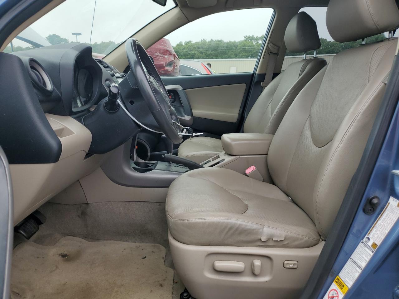 2007 Toyota Rav4 Limited VIN: JTMBK31V075037092 Lot: 64617444