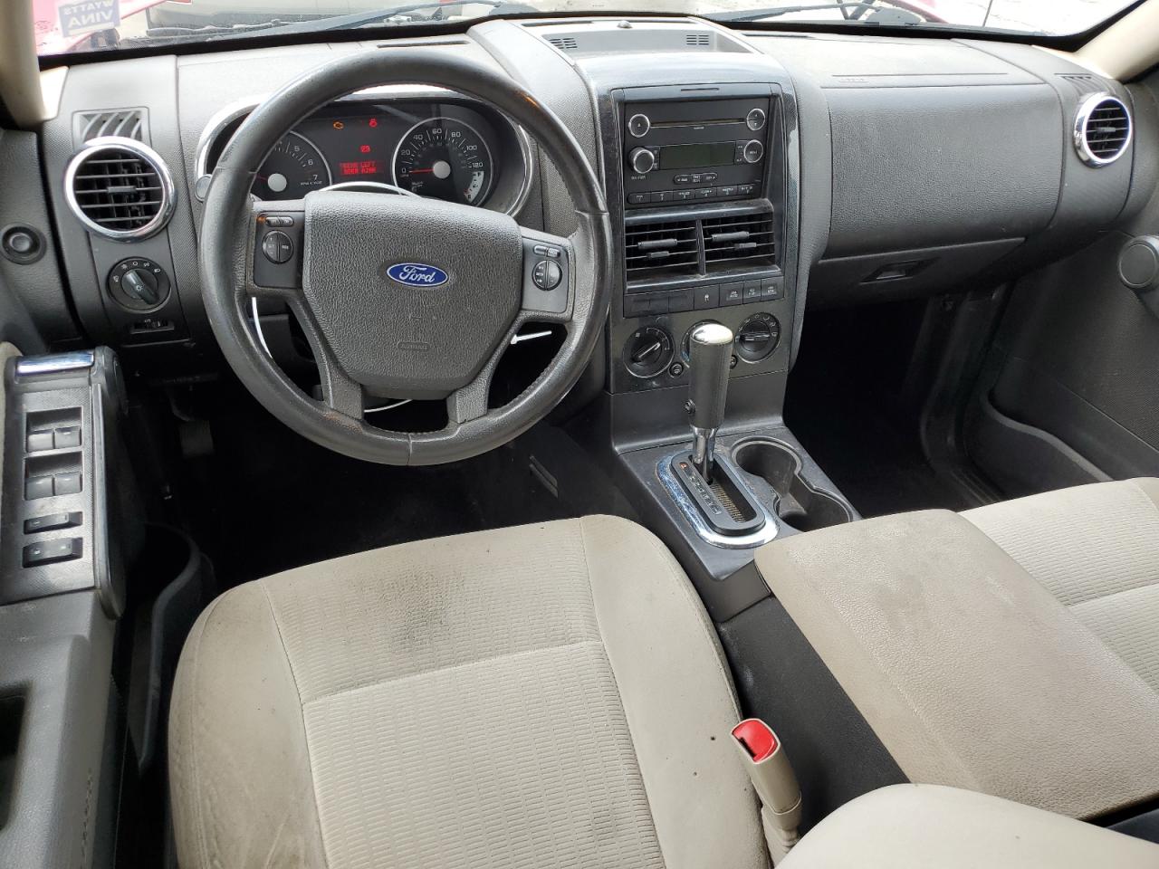 2008 Ford Explorer Xlt VIN: 1FMEU73E98UB19823 Lot: 63670344
