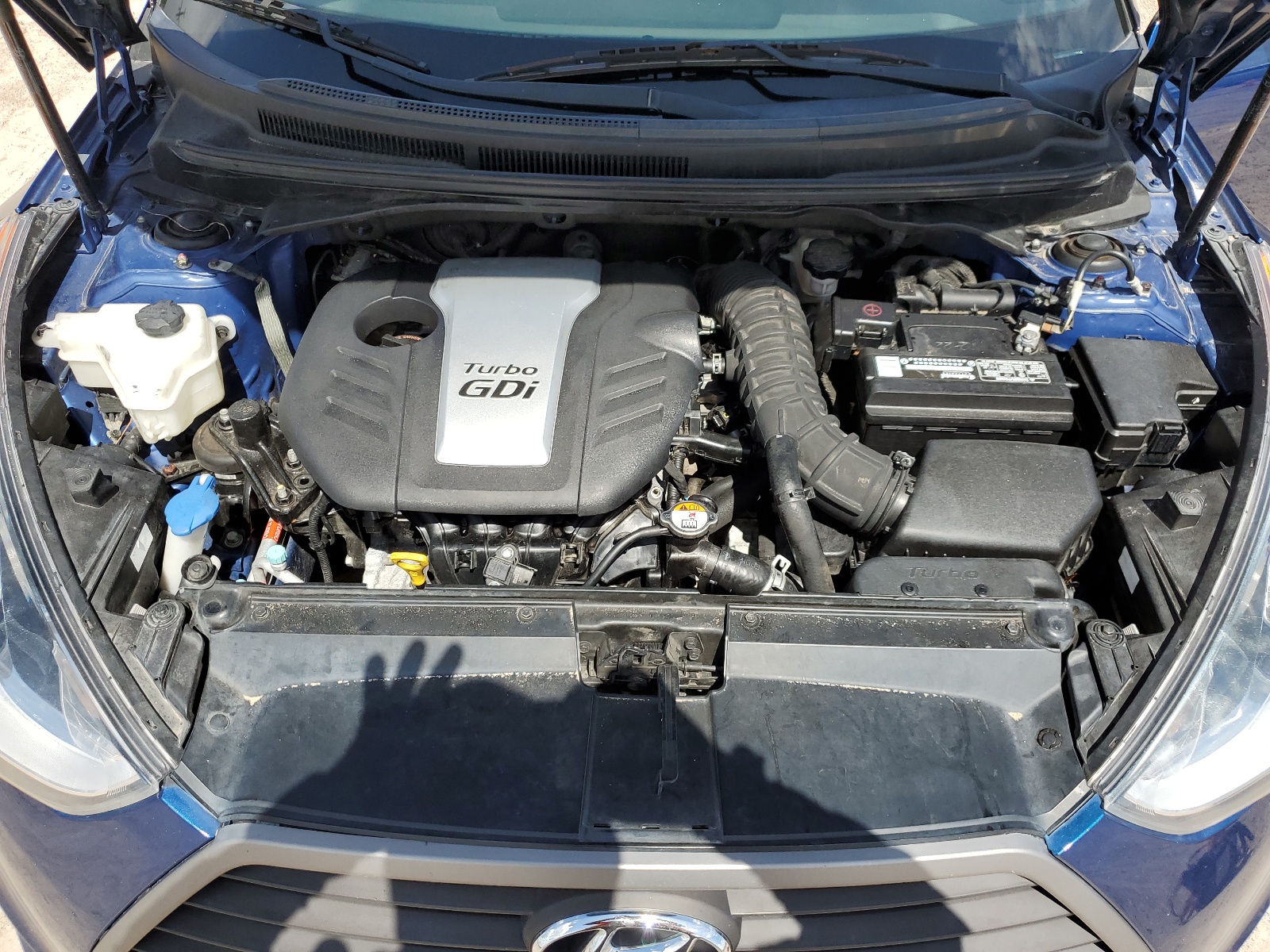 KMHTC6AE7GU289748 2016 Hyundai Veloster Turbo