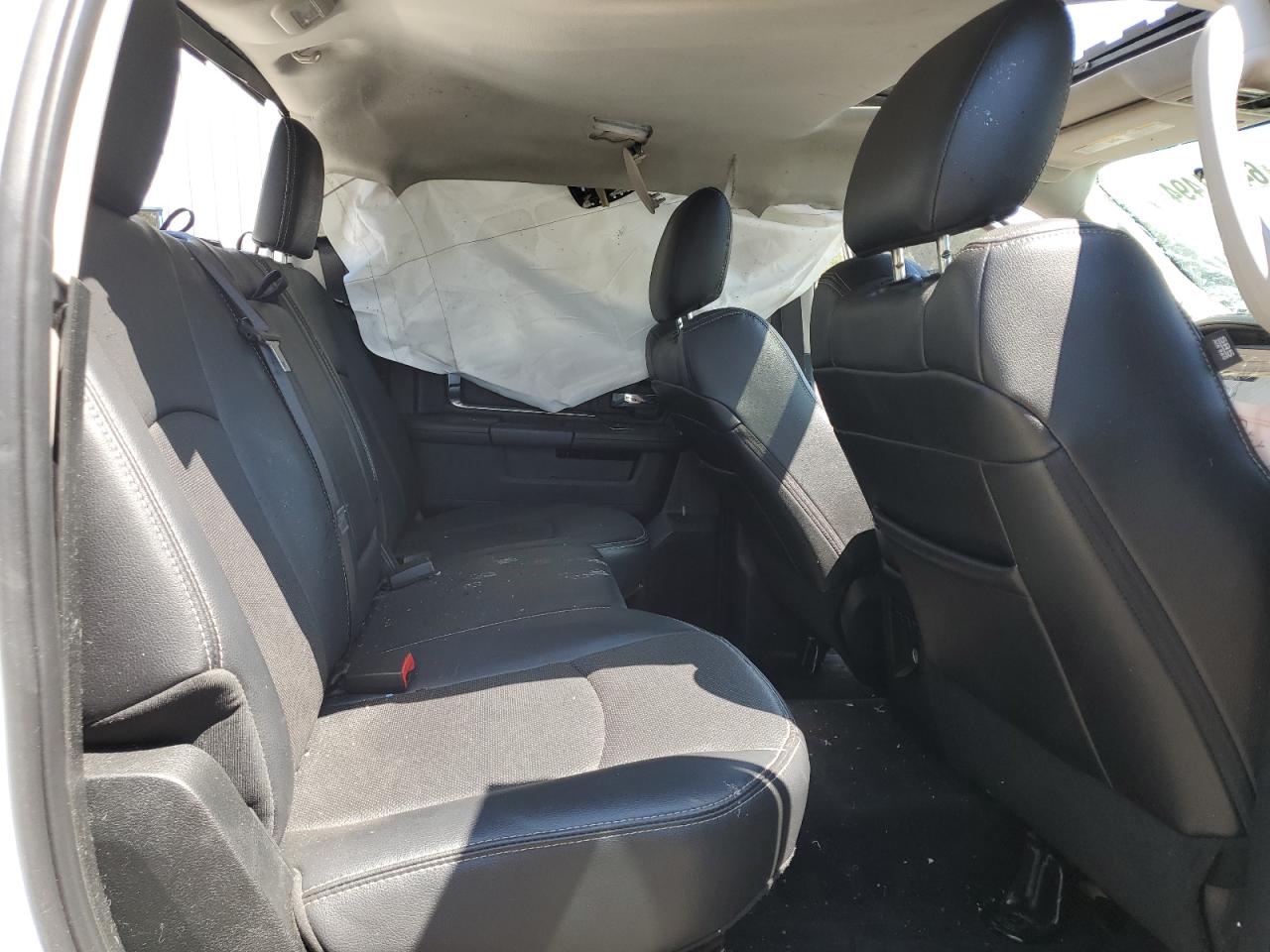 2017 RAM 1500 - Image 10