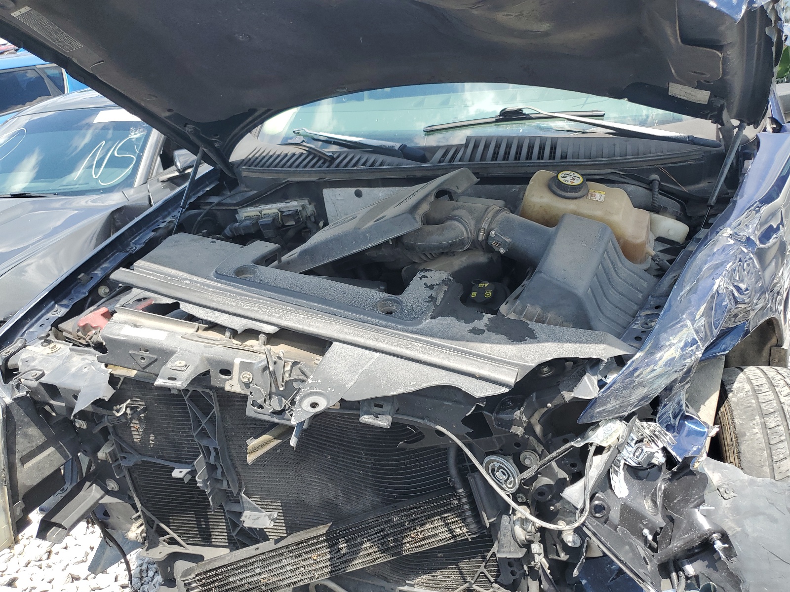 1FMFU15527LA24846 2007 Ford Expedition Xlt