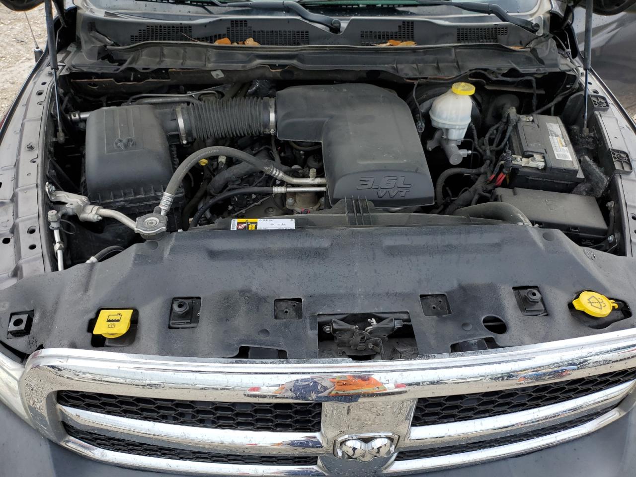 2018 Ram 1500 St VIN: 1C6RR6FG5JS325616 Lot: 62292294