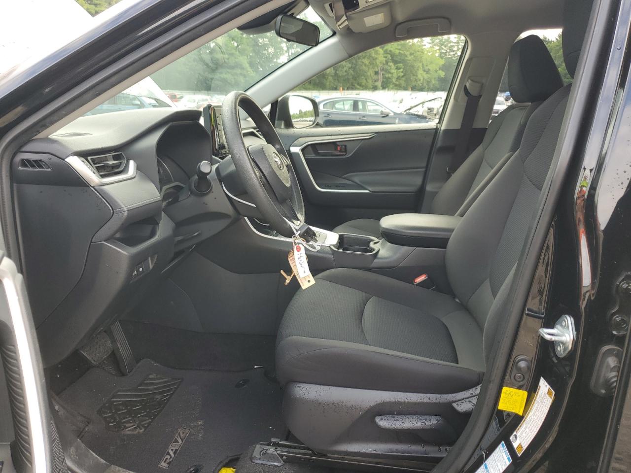 2019 Toyota Rav4 Le VIN: JTMG1RFV7KJ004126 Lot: 63189064