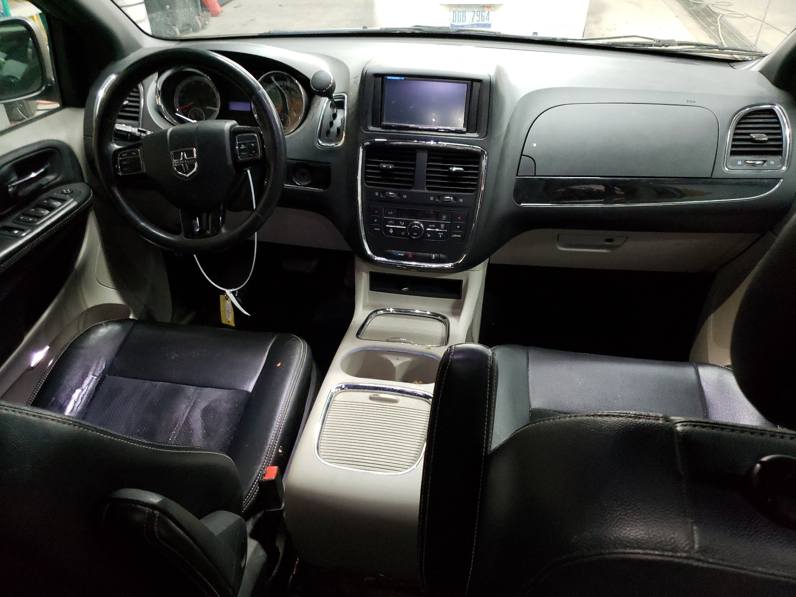 2C4RDGCG8FR738334 2015 Dodge Grand Caravan Sxt