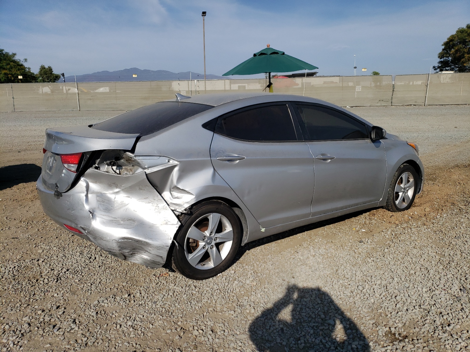 2013 Hyundai Elantra Gls vin: 5NPDH4AE2DH386635