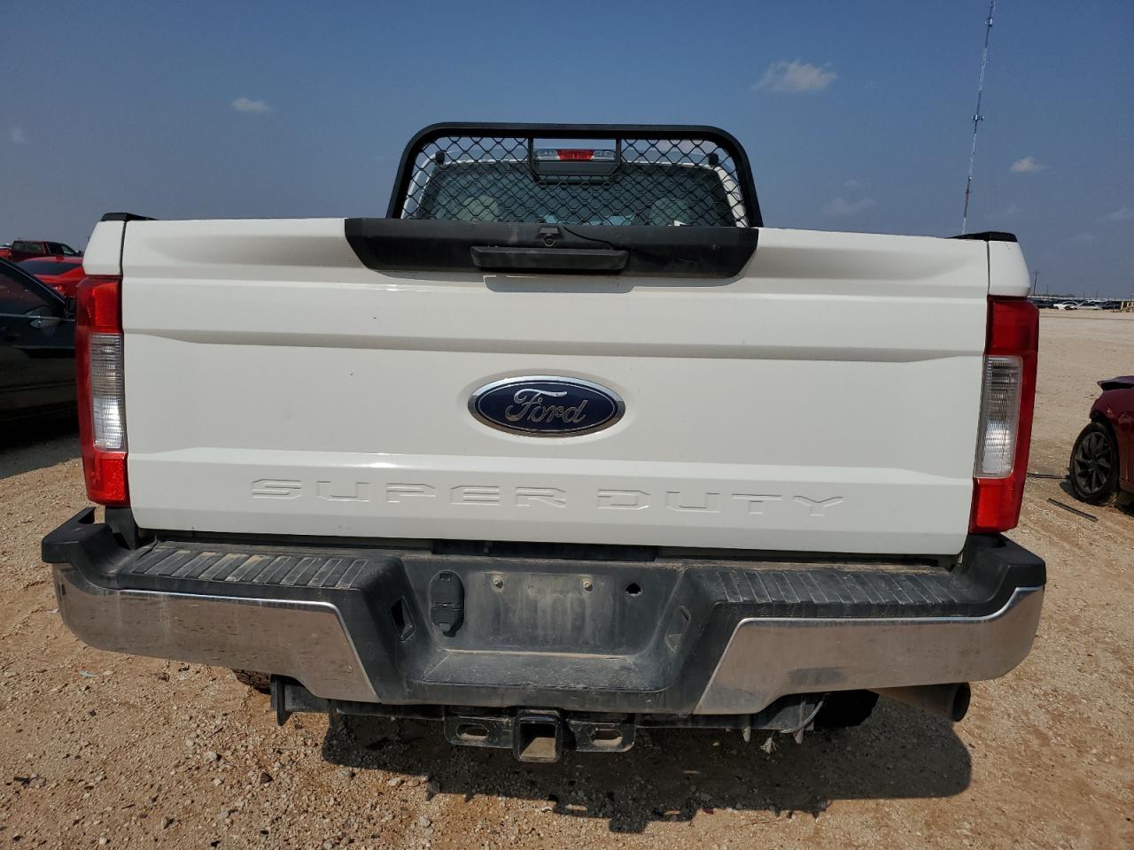 1FT7W3B6XHEE71393 2017 Ford F350 Super Duty