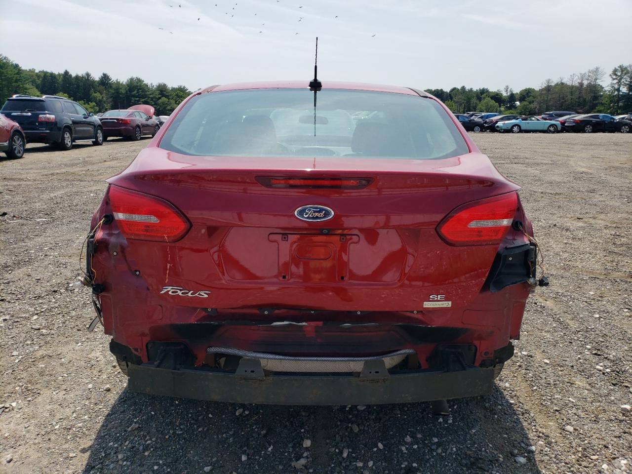 1FADP3FE1HL238795 2017 Ford Focus Se