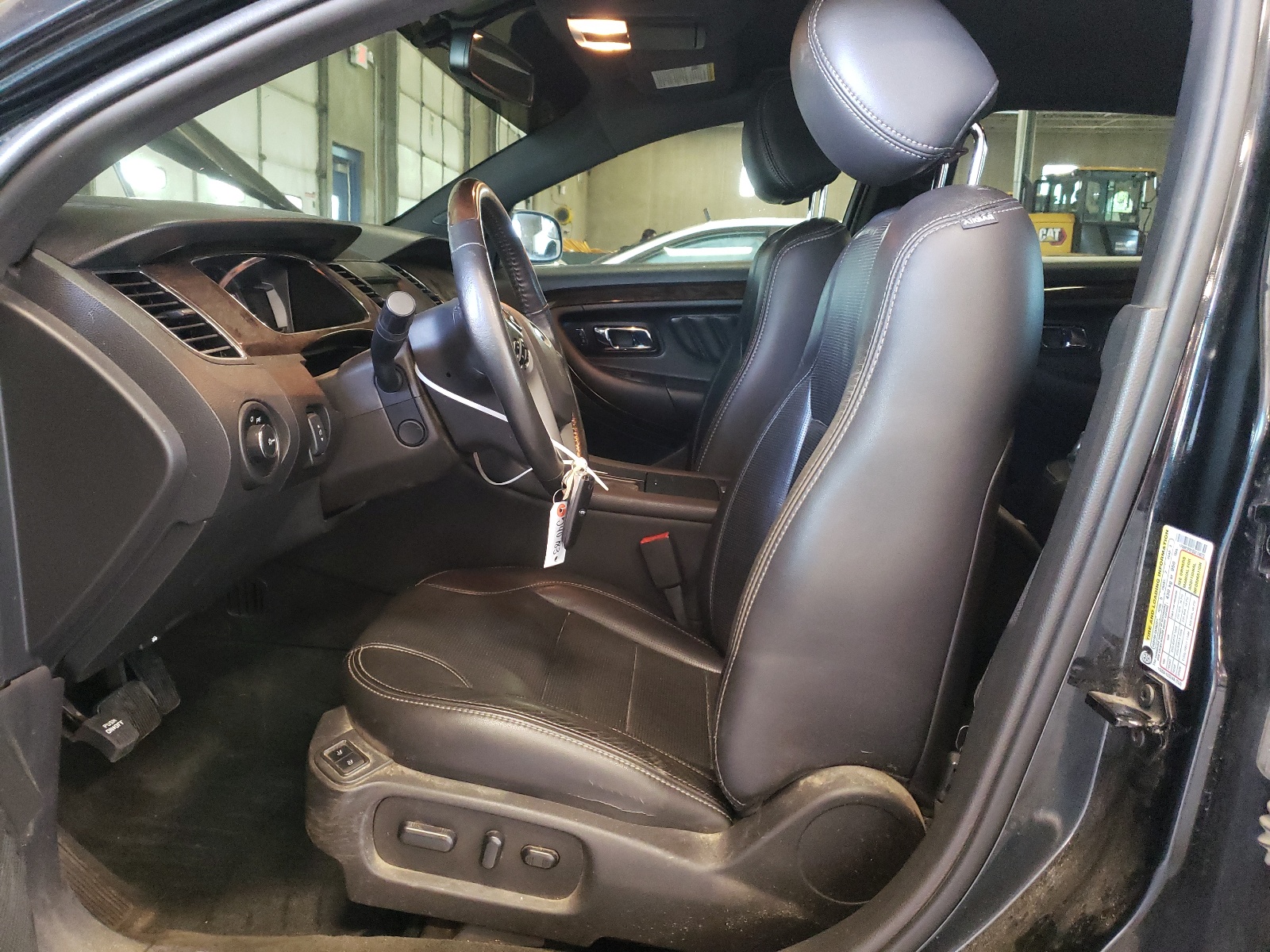 1FAHP2F81EG174672 2014 Ford Taurus Limited