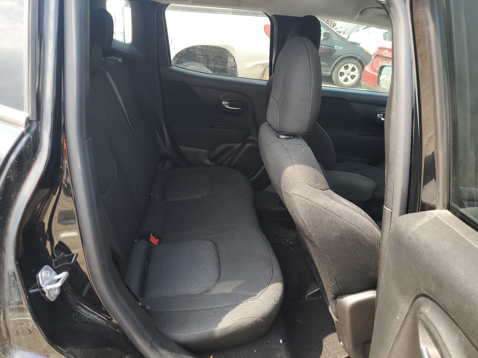 ZACNJAAB4KPK23810 2019 Jeep Renegade Sport