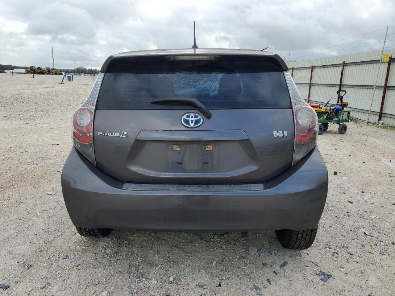 JTDKDTB33D1540531 2013 Toyota Prius C