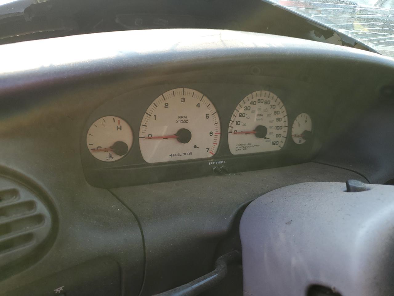 1999 Dodge Caravan Se VIN: 2B4GP45G6XR445041 Lot: 63663184