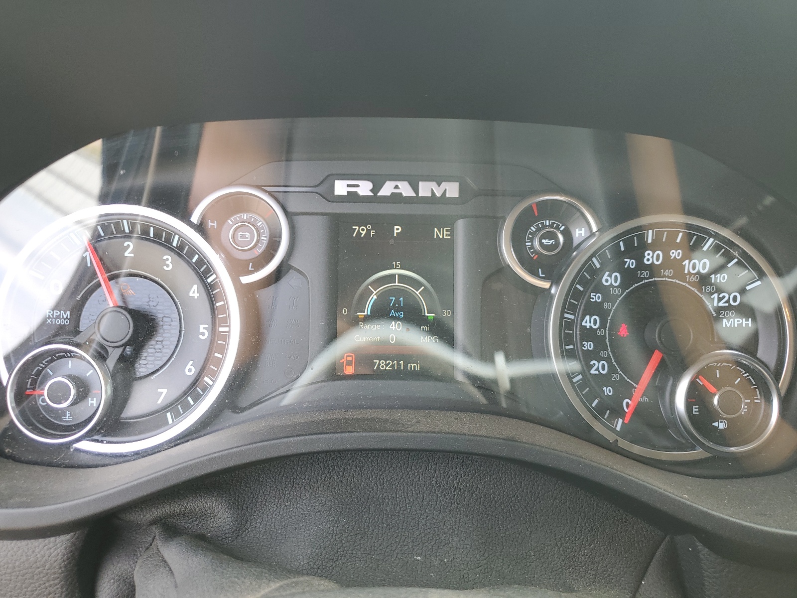 1C6RREFT5LN276166 2020 Ram 1500 Big Horn/Lone Star